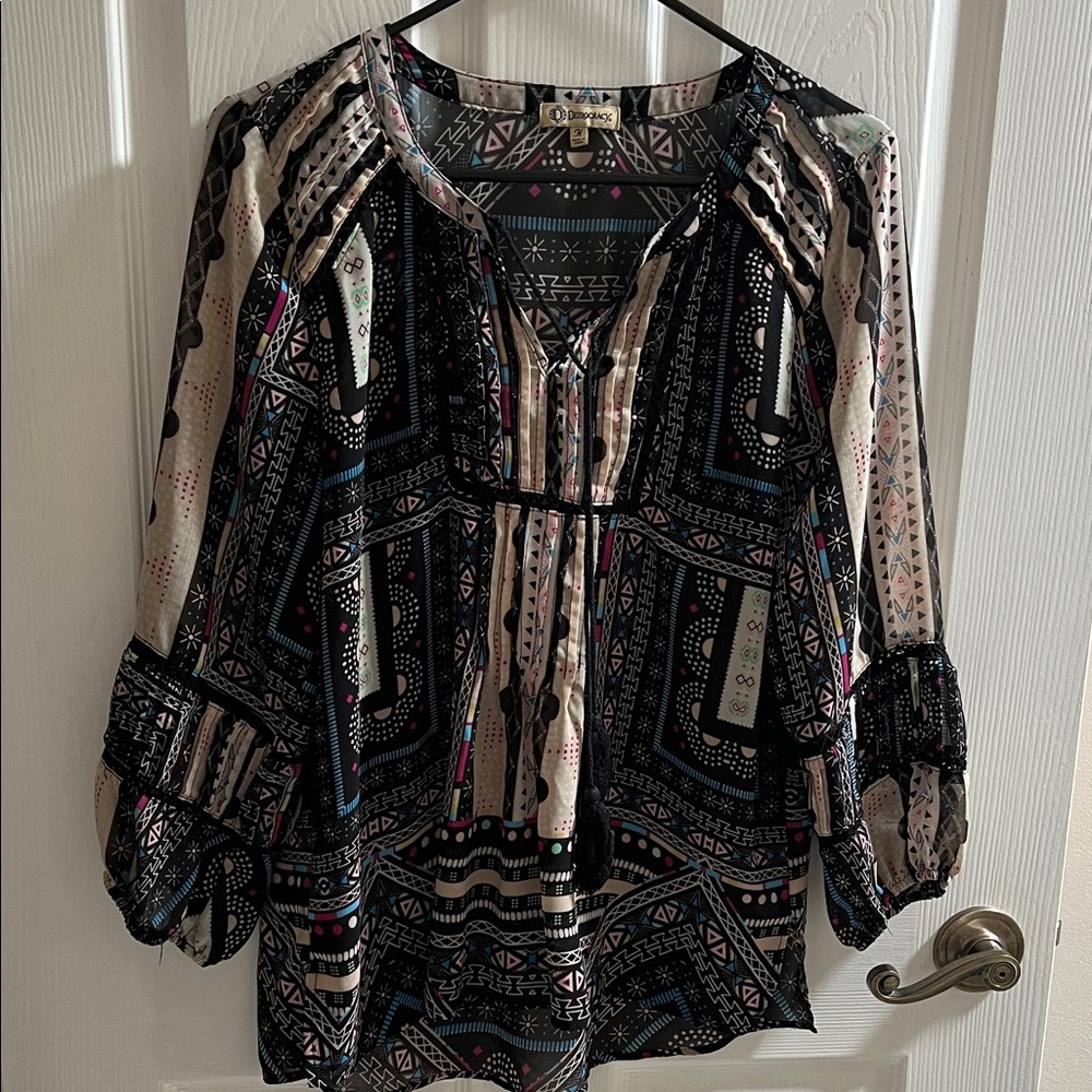 Democracy Black and Cream Geometric Blouse